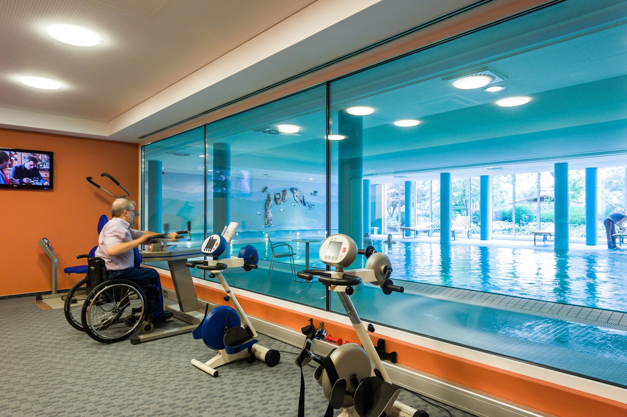 Deutschland, DEU, Berlin, 07.09.2012, Haus Rheinsberg, Hotel der Fürst Donnersmarck - Stiftung [©(c)Linus Lintner Fotografie, www.linus-lintner.de, Tel. +49 30 264 15 71, mail@linus-lintner.de; Veroeffentlichung nur gegen Honorar, Urhebervermerk und Beleg / permission required for reproduction, mention of copyright, complimentary copy; Bankverbindung / bank account and sorting code: Commerzbank AG Berlin, Kto 35 85 08 600, BLZ 100 800 00; IBAN: DE 16 100 800 00 035 85 08 600, BIC: DRES DE FF, U.St.ID / V.A.T.: DE 155 512 142]